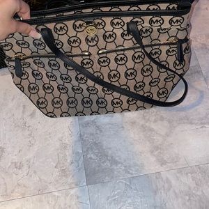 Michael kors bag